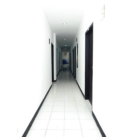 OYO 1678 Jati Exclusive Residence Bengkulu Exterior foto